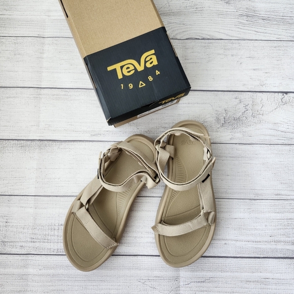 Teva Shoes - Teva Women's Taupe SandalsTeva Hurricane Sandal- Pre-Owned